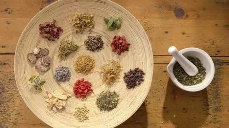 小标题：颈部按摩器的作用与原理